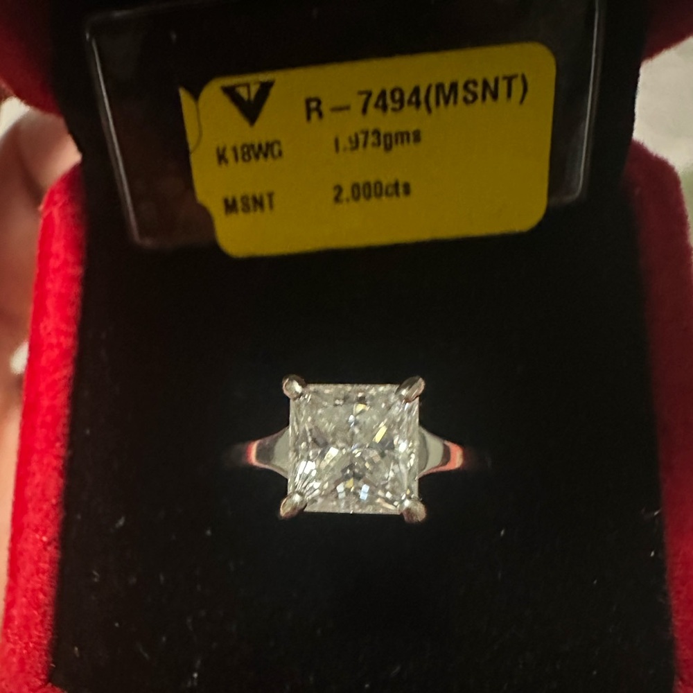 Real 18k white gold 2cts Moissanite princess cut ring